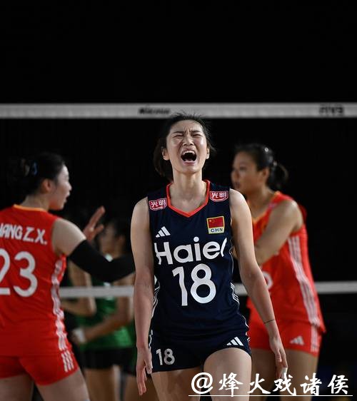 中国女排积极备战世锦赛 首场小组赛对阵墨西哥队