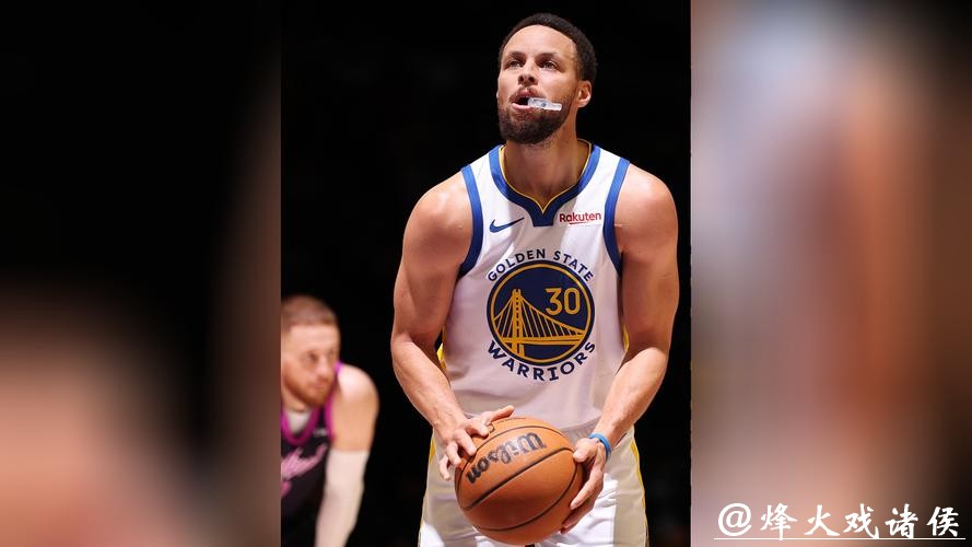 库里26+7+7里程悲 勇士不敌5连败猛龙近5战4负